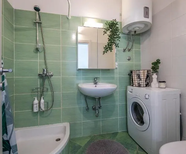 Διαμέρισμα Avocado *